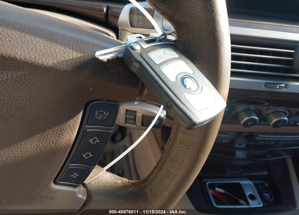 2007 BMW 750LI VIN: WBAHN835X7DT73802