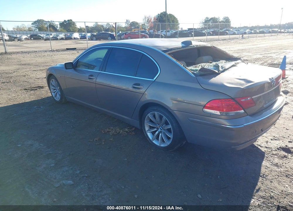 2007 BMW 750LI VIN: WBAHN835X7DT73802