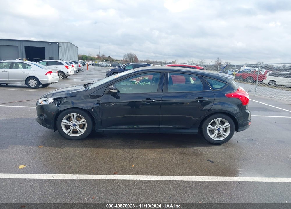 2014 FORD FOCUS SE VIN: 1FADP3K21EL404692