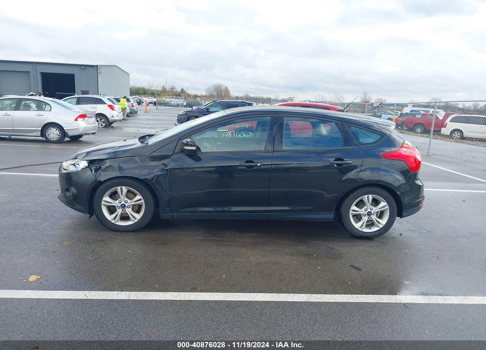 2014 FORD FOCUS SE VIN: 1FADP3K21EL404692