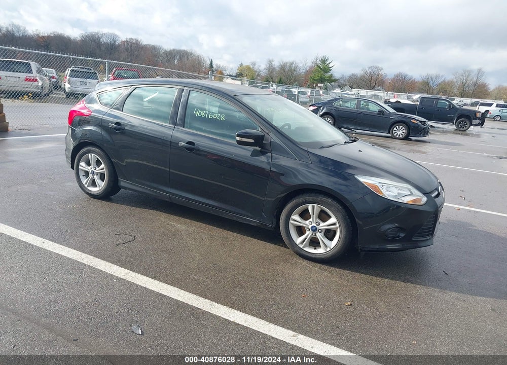 2014 FORD FOCUS SE VIN: 1FADP3K21EL404692