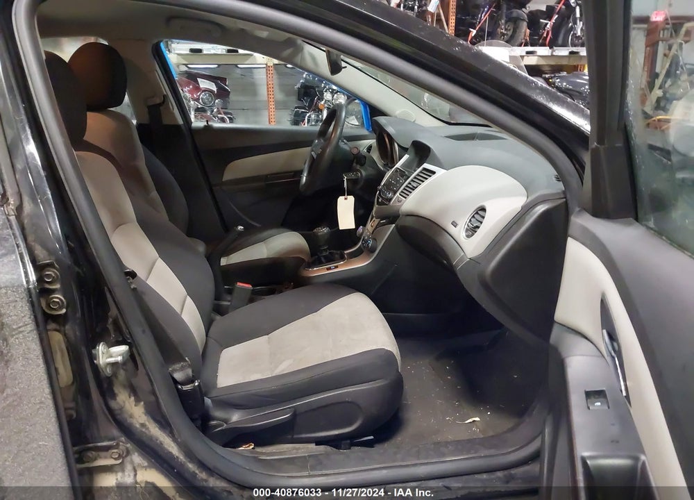 2014 CHEVROLET CRUZE LS MANUAL VIN: 1G1PB5SHXE7407517