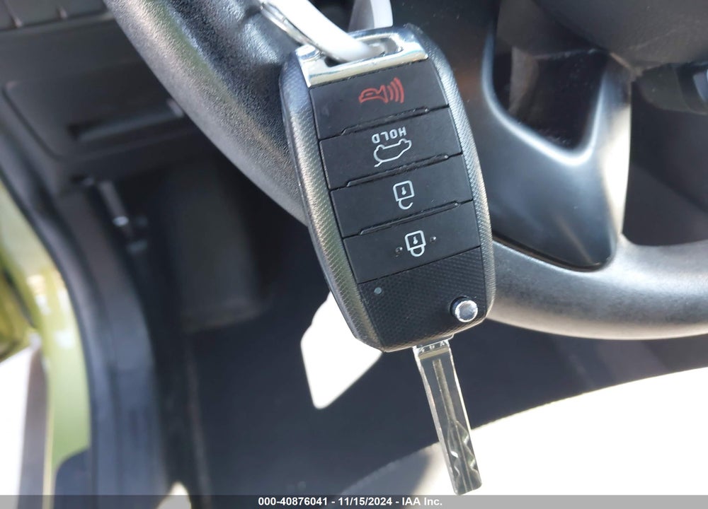 2018 KIA SOUL VIN: KNDJN2A26J7894306