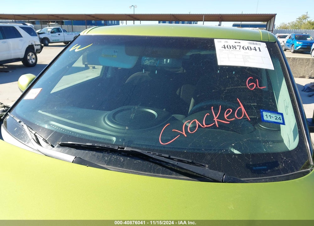 2018 KIA SOUL VIN: KNDJN2A26J7894306