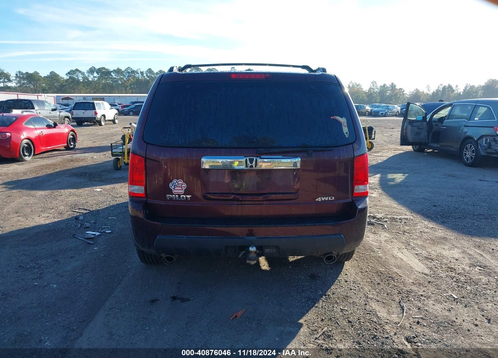 2011 HONDA PILOT EX-L VIN: 5FNYF4H64BB030754