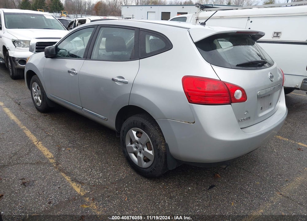 2013 NISSAN ROGUE S VIN: JN8AS5MV4DW639023
