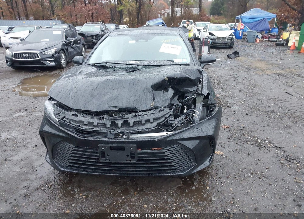 2025 TOYOTA CAMRY LE VIN: 4T1DBADK8SU508561