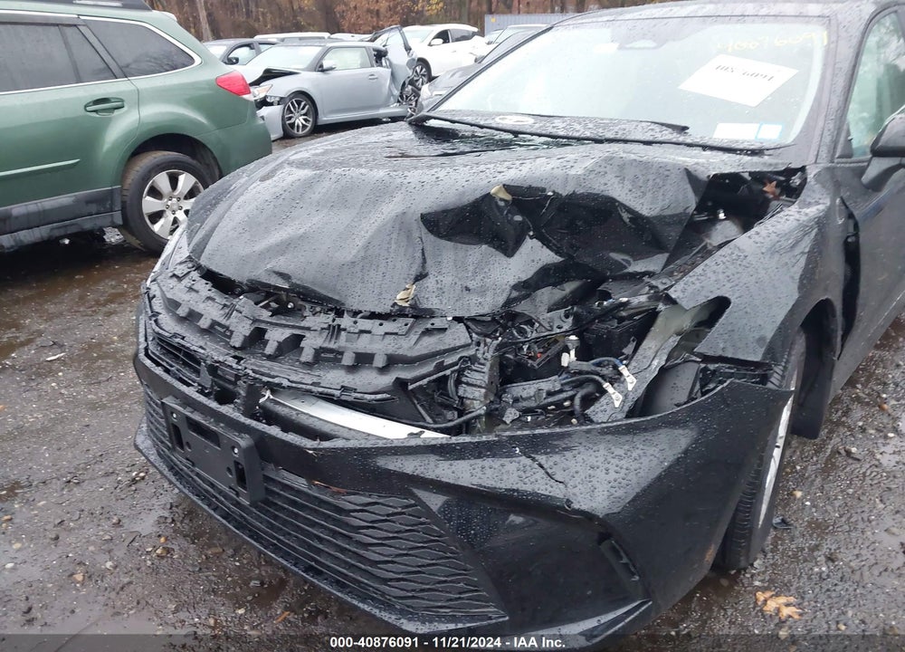 2025 TOYOTA CAMRY LE VIN: 4T1DBADK8SU508561