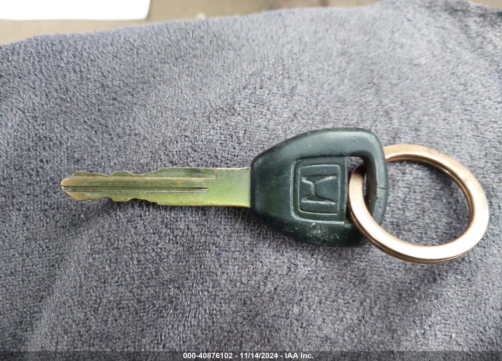 2002 HONDA CIVIC LX VIN: 1HGEM22542L065693