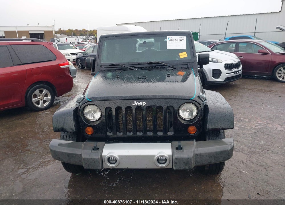 2010 JEEP WRANGLER UNLIMITED SAHARA VIN: 1J4BA5H13AL147570