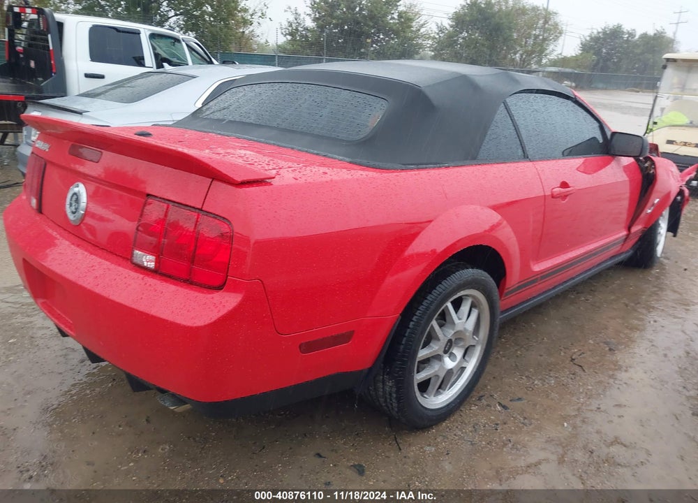 2008 FORD MUSTANG VIN: 1ZVHT89S885151256