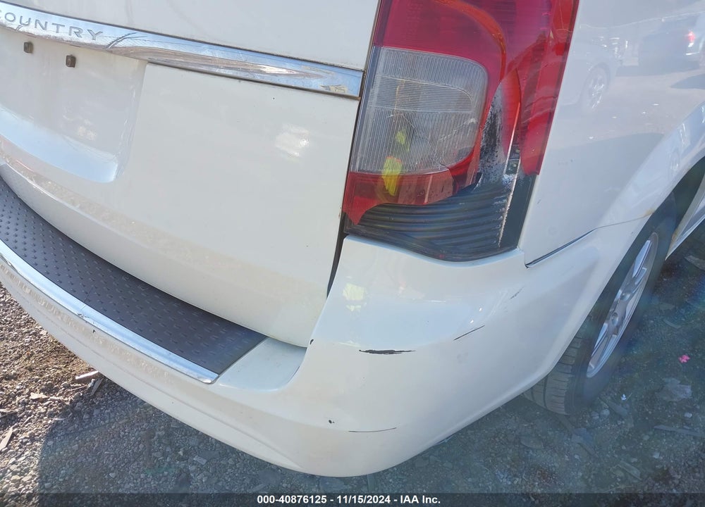 2013 CHRYSLER TOWN & COUNTRY TOURING VIN: 2C4RC1BG0DR585009