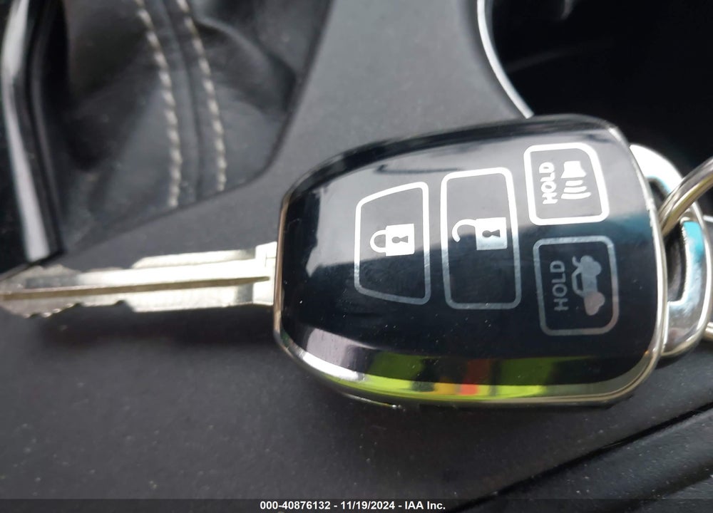 2016 TOYOTA CAMRY XLE VIN: 4T4BF1FK9GR531286