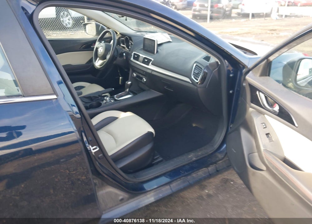 2014 MAZDA 3 S GRAND TOURING VIN: JM1BM1M36E1217707