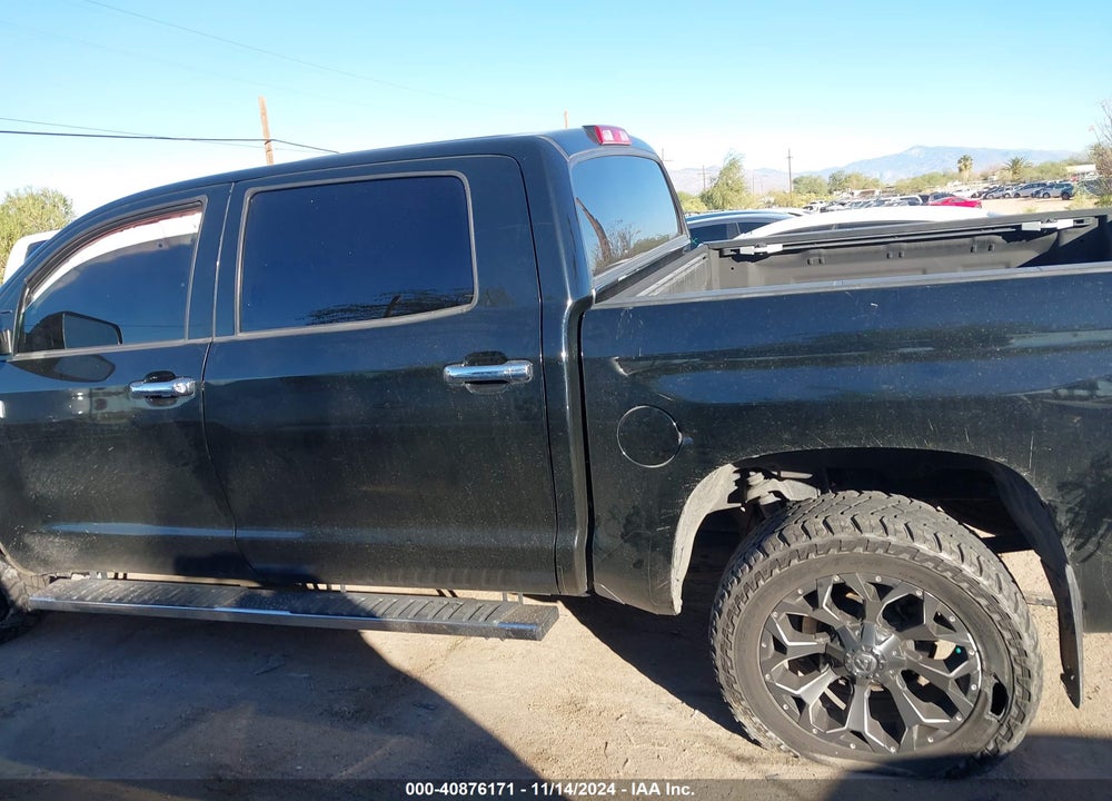 2019 TOYOTA TUNDRA PLATINUM 5.7L V8 VIN: 5TFAY5F18KX804194