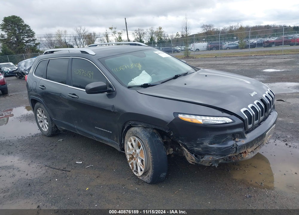 2017 JEEP CHEROKEE LATITUDE FWD VIN: 1C4PJLCB1HW559530