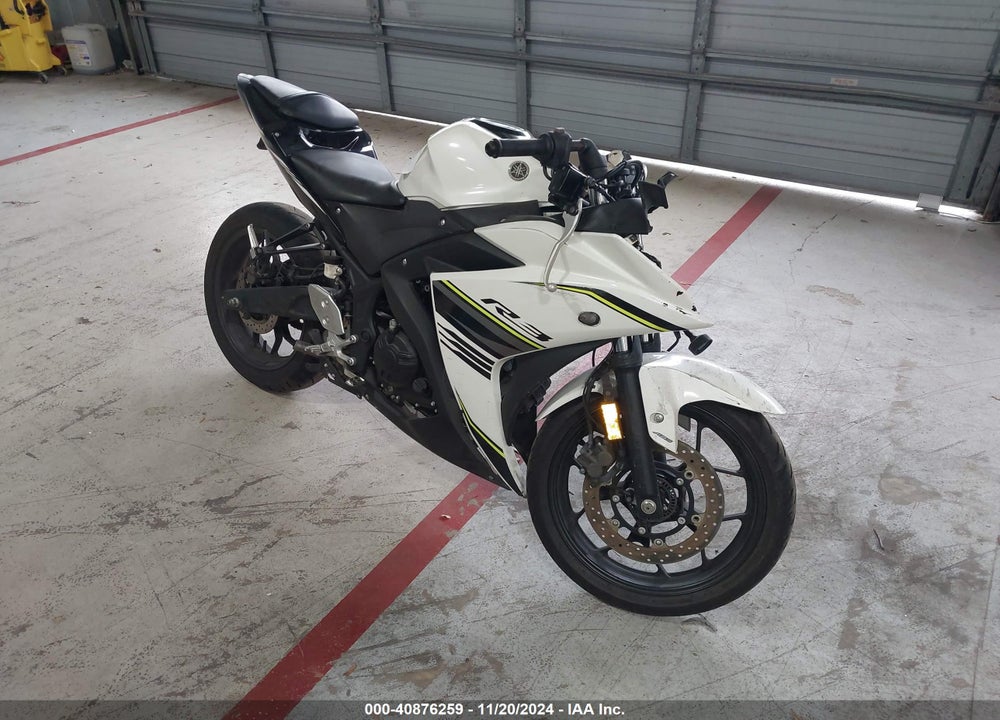 2017 YAMAHA YZFR3 A VIN: MH3RH15Y1HK003446