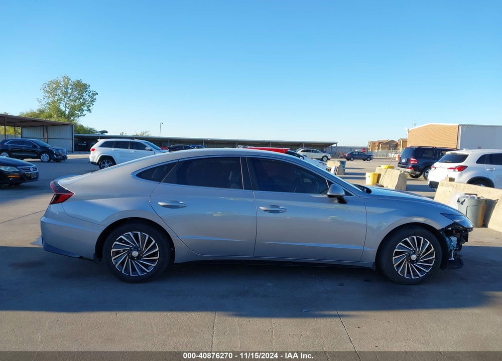 2023 HYUNDAI SONATA HYBRID SEL VIN: KMHL34JJ2PA062552