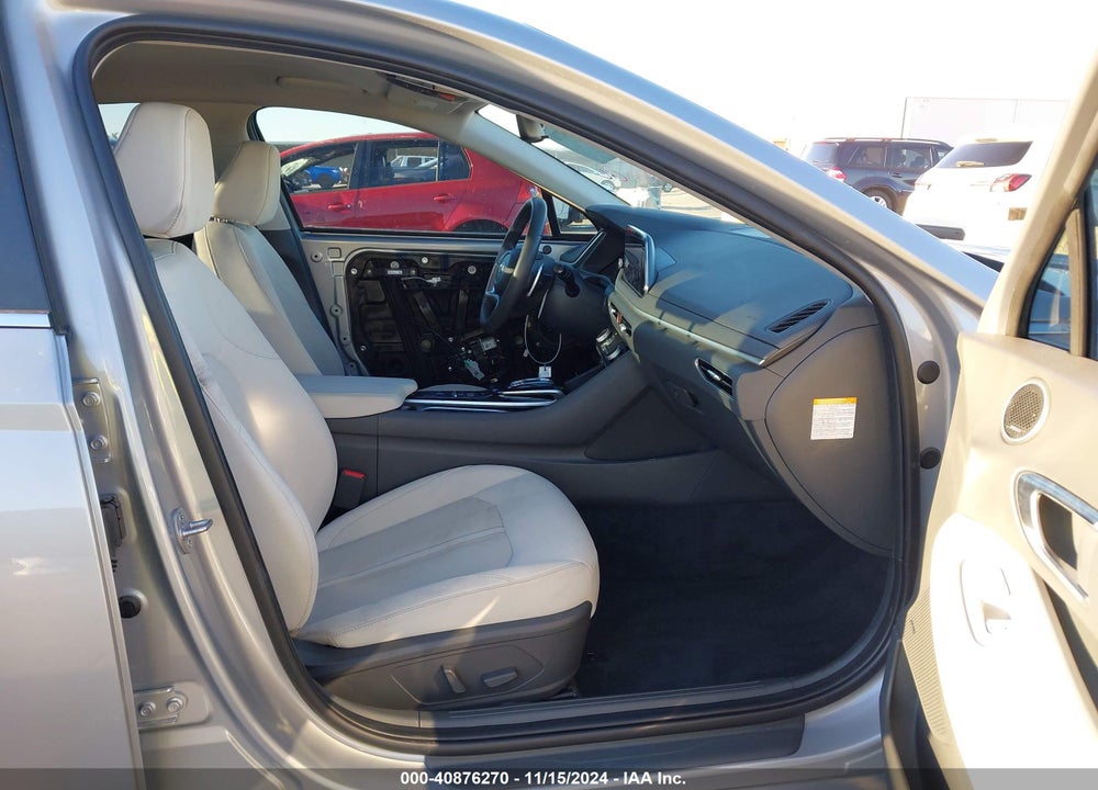 2023 HYUNDAI SONATA HYBRID SEL VIN: KMHL34JJ2PA062552