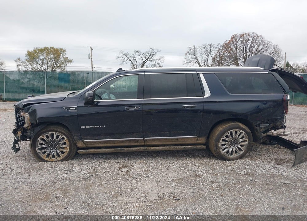 2024 GMC YUKON XL 4WD DENALI ULTIMATE VIN: 1GKS2KKL7RR282513
