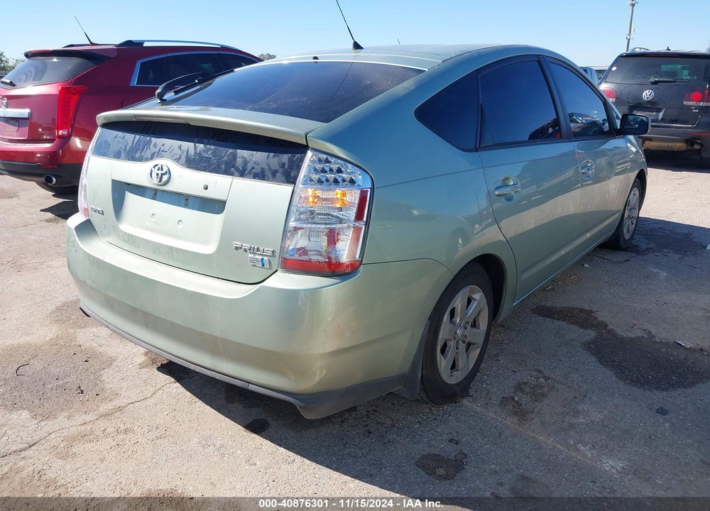 2008 TOYOTA PRIUS VIN: JTDKB20U587767802
