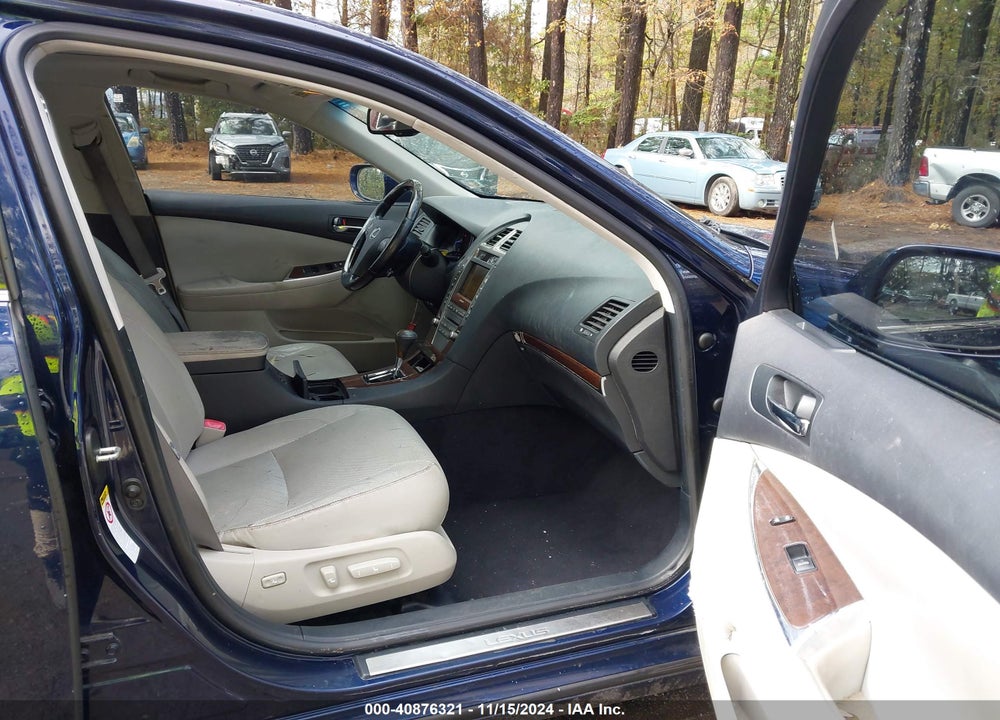 2011 LEXUS ES 350 VIN: JTHBK1EG4B2457883