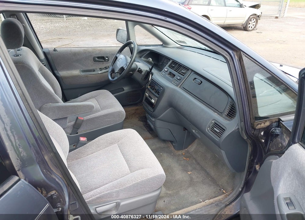 1996 HONDA ODYSSEY LX VIN: JHMRA1869TC015181