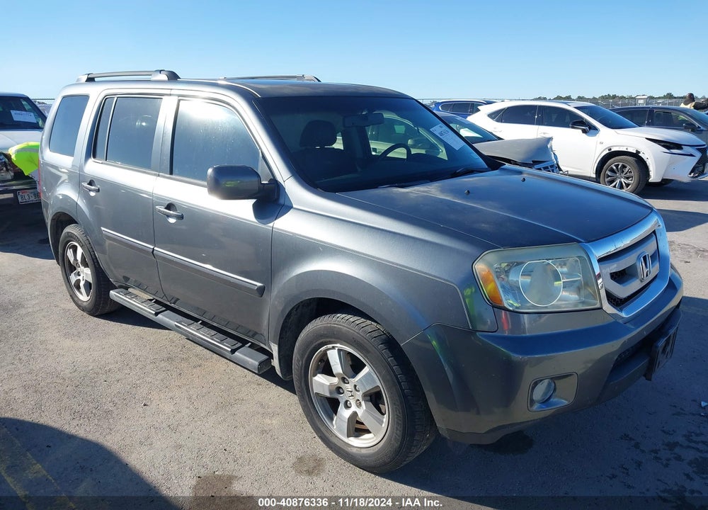 2010 HONDA PILOT EX-L VIN: 5FNYF3H5XAB013635