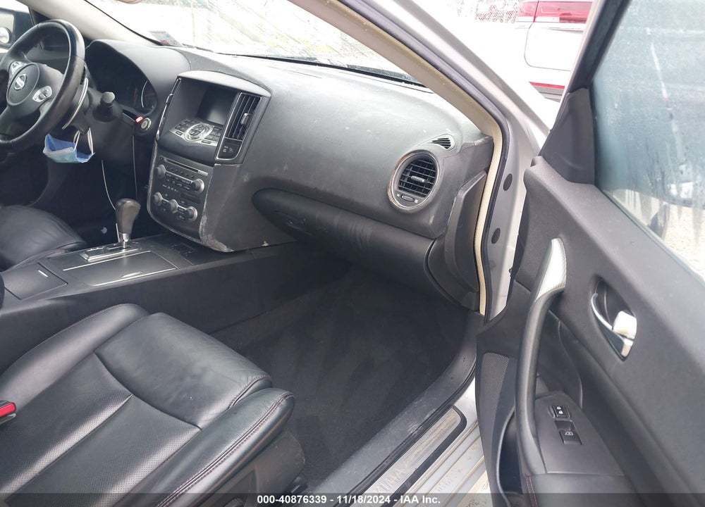 2009 NISSAN MAXIMA 3.5 SV VIN: 1N4AA51E89C805965