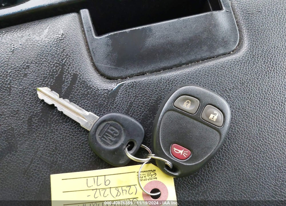 2013 GMC SIERRA 1500 SLE VIN: 3GTP1VE09DG173745