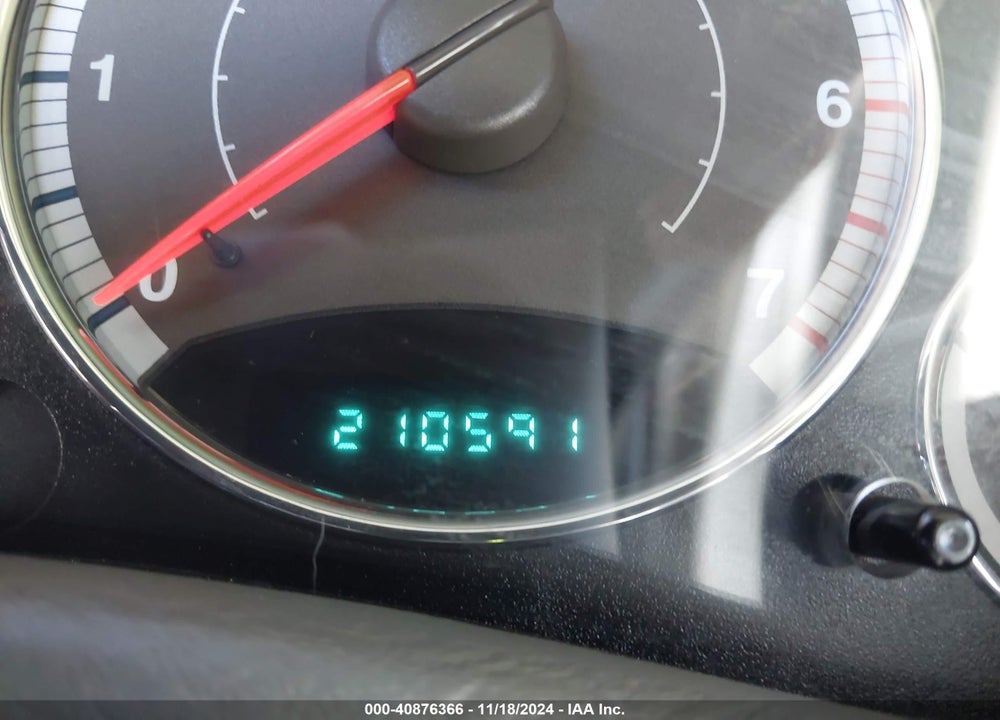 2005 JEEP LIBERTY LIMITED EDITION VIN: 1J4GK58K15W642138