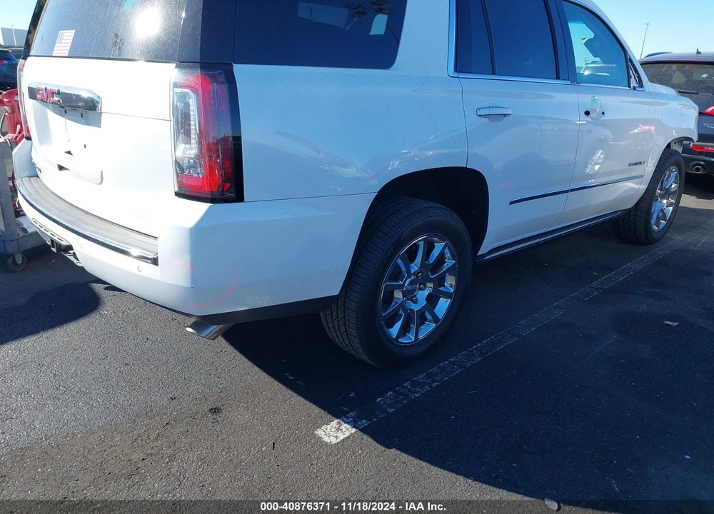 2018 GMC YUKON DENALI VIN: 1GKS1CKJ1JR297116