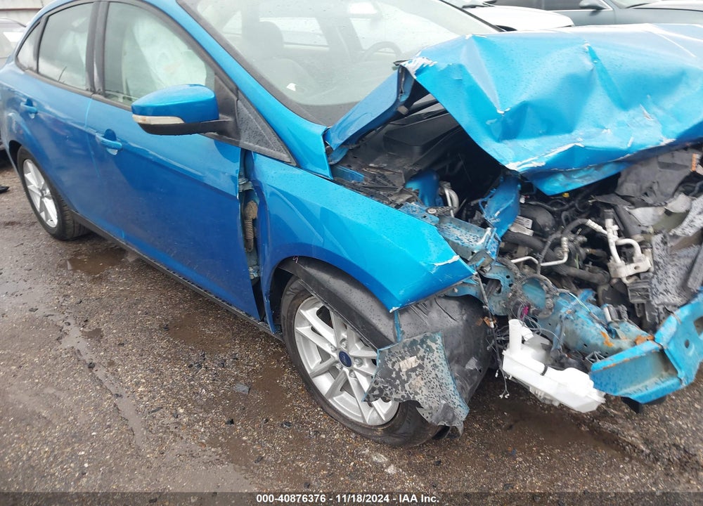 2015 FORD FOCUS SE VIN: 1FADP3F25FL203731