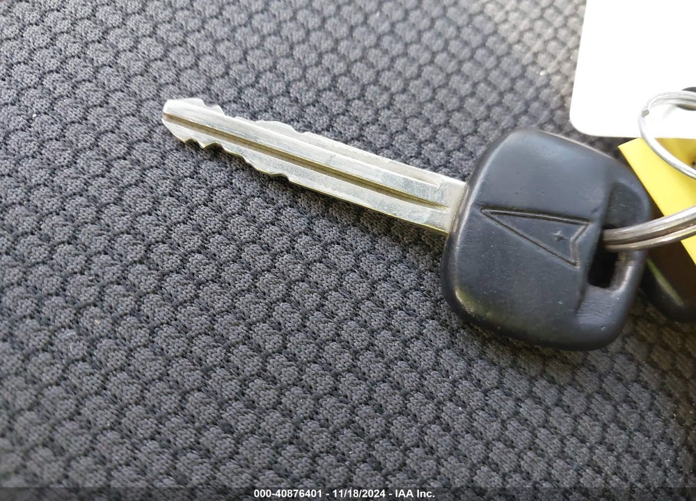 2007 PONTIAC VIBE VIN: 5Y2SL65867Z420420