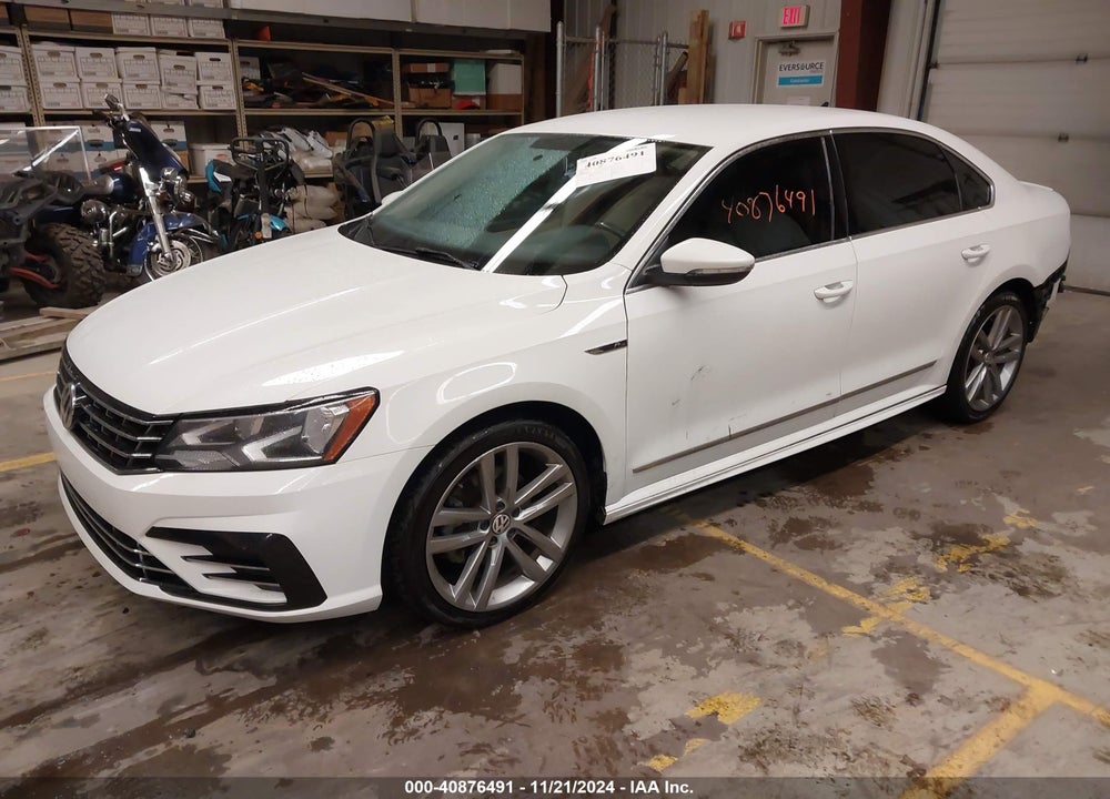 2017 VOLKSWAGEN PASSAT VIN: 1VWDT7A34HC068478