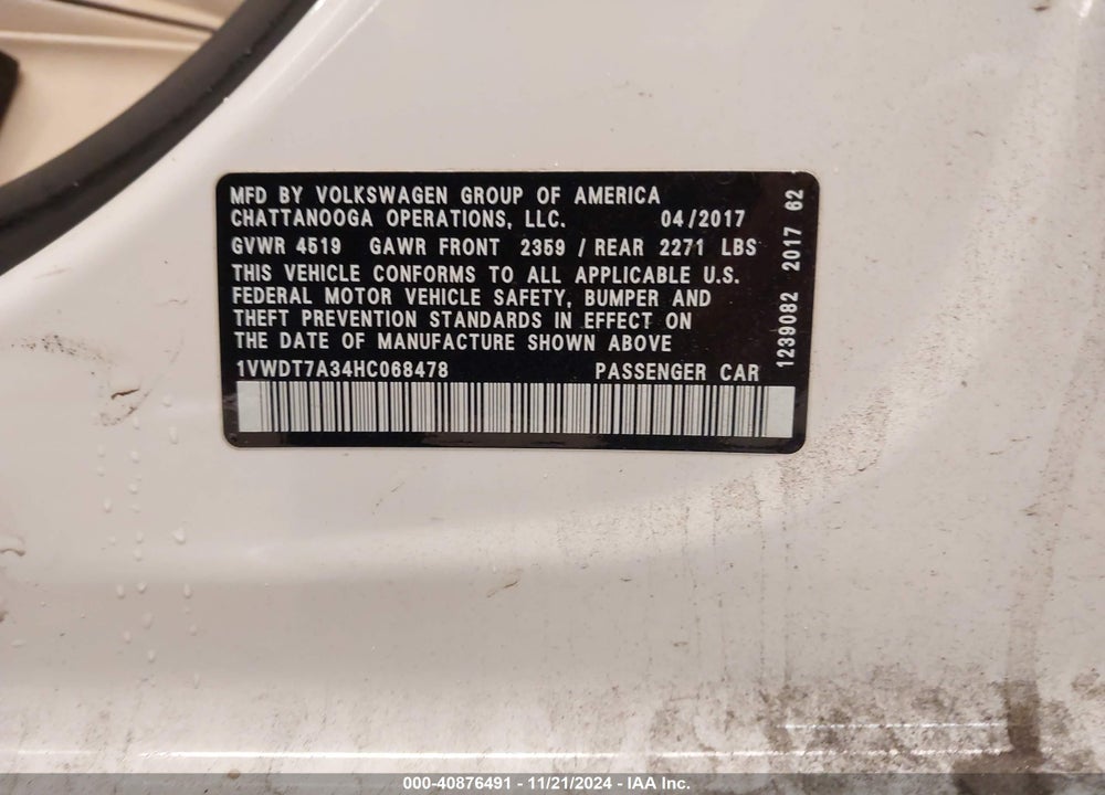 2017 VOLKSWAGEN PASSAT VIN: 1VWDT7A34HC068478