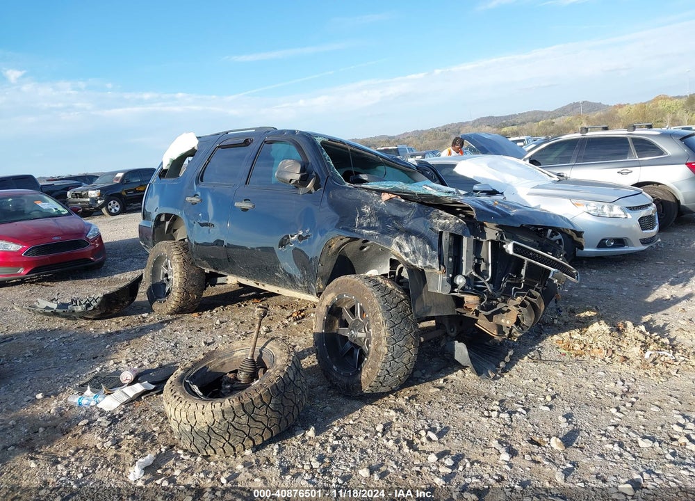 2010 CHEVROLET TAHOE LS VIN: 1GNUKAE07AR290574