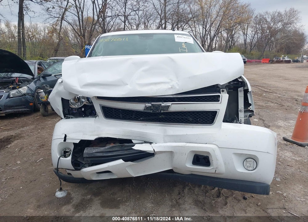 2008 CHEVROLET TAHOE LT VIN: 1GNFK13098J160218