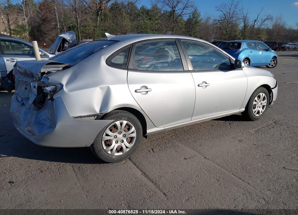 2010 HYUNDAI ELANTRA VIN: KMHDU4AD4AU959597