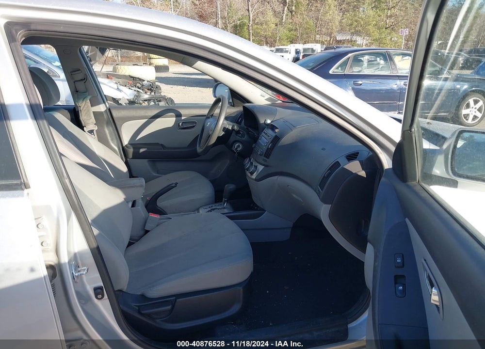 2010 HYUNDAI ELANTRA VIN: KMHDU4AD4AU959597