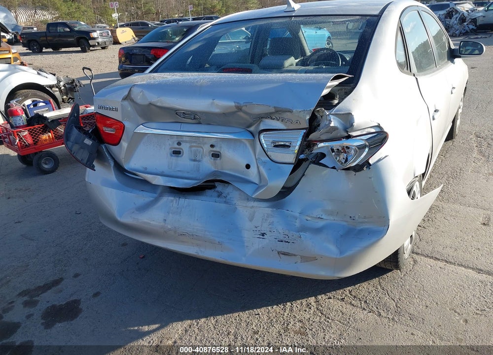 2010 HYUNDAI ELANTRA VIN: KMHDU4AD4AU959597