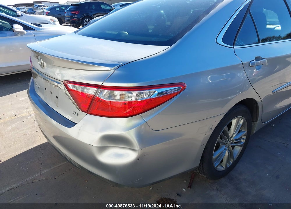 2015 TOYOTA CAMRY SE VIN: 4T1BF1FK8FU066993