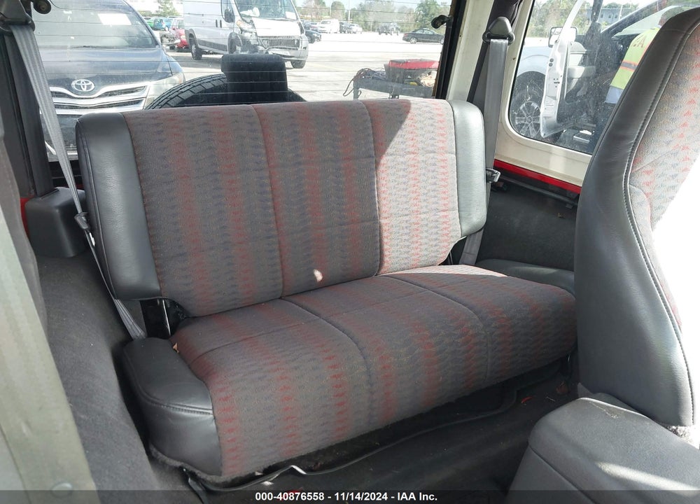 2000 JEEP WRANGLER SPORT VIN: 1J4FA49S4YP783291