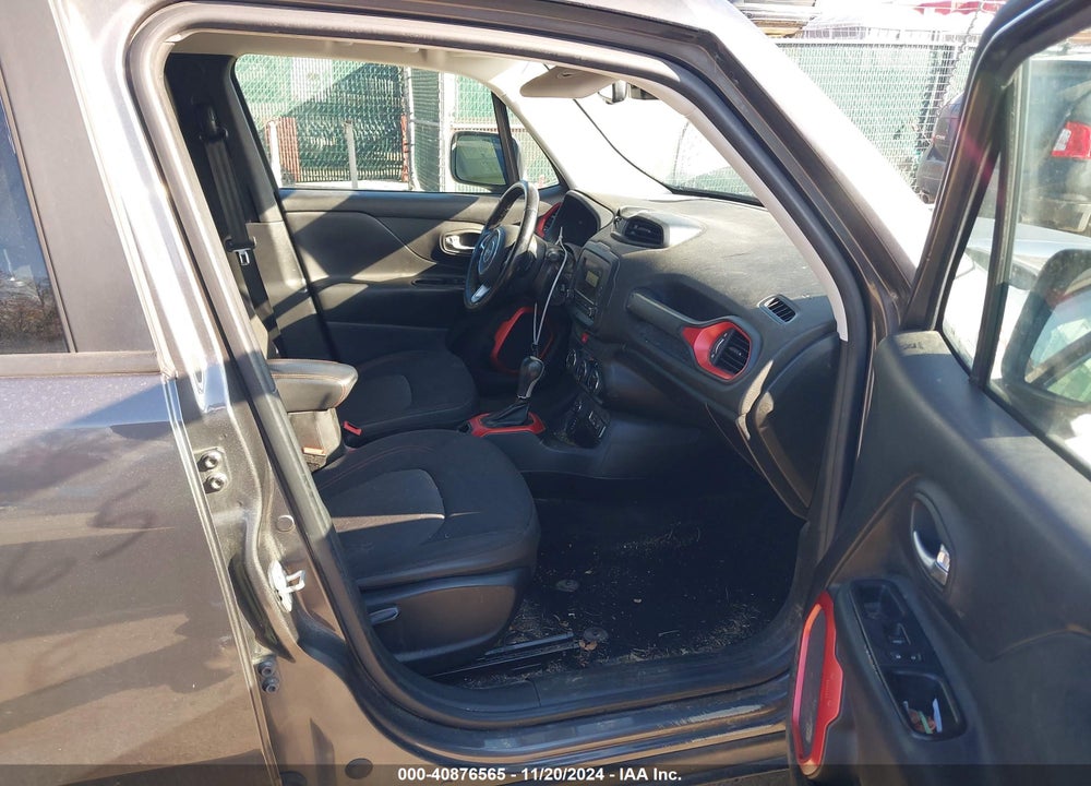 2016 JEEP RENEGADE TRAILHAWK VIN: ZACCJBCT6GPD21444