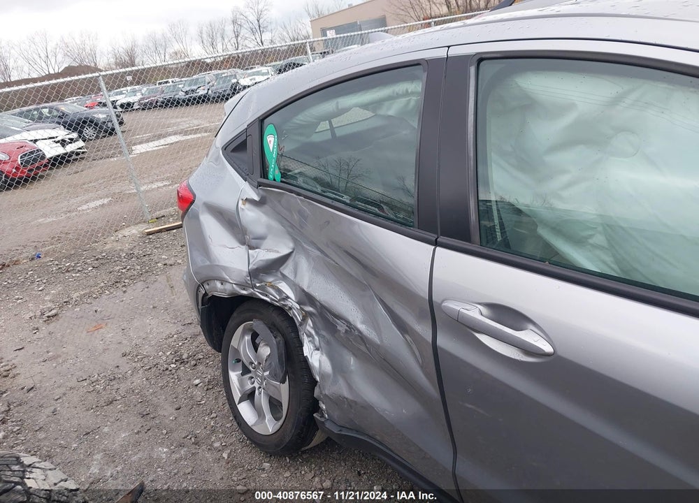 2021 HONDA HR-V AWD LX VIN: 3CZRU6H3XMM739631