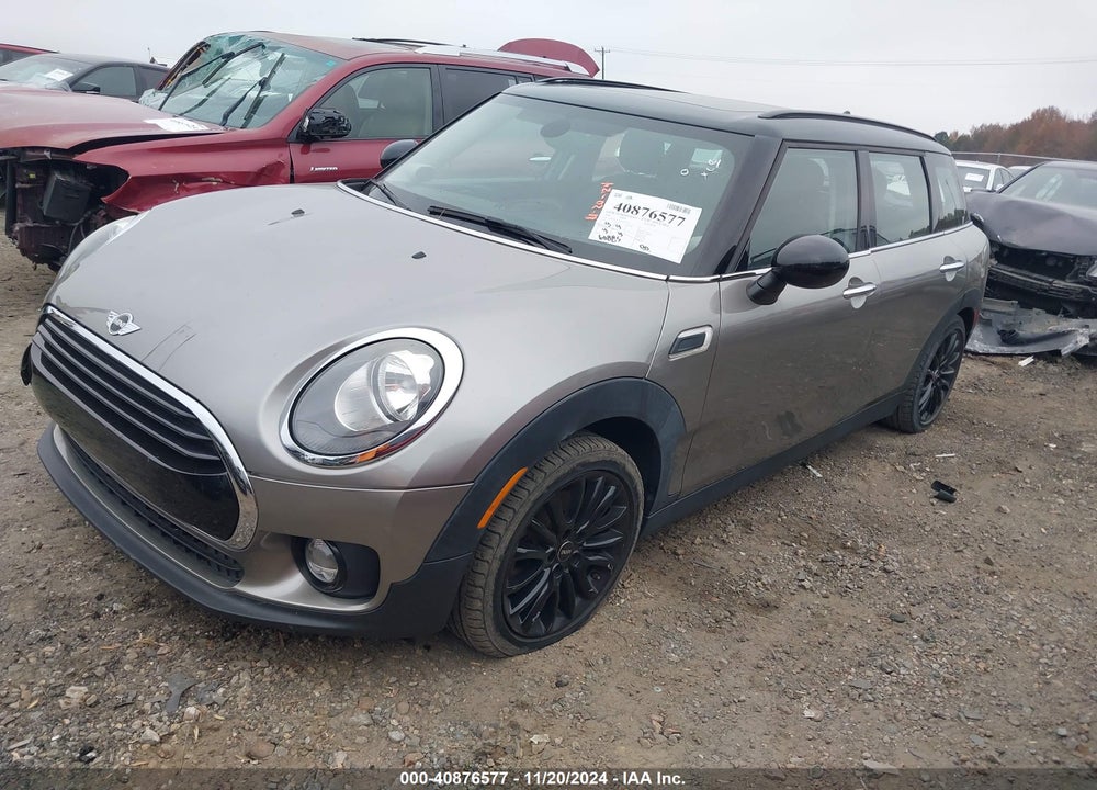 2016 MINI CLUBMAN COOPER VIN: WMWLN5C52G2E29576