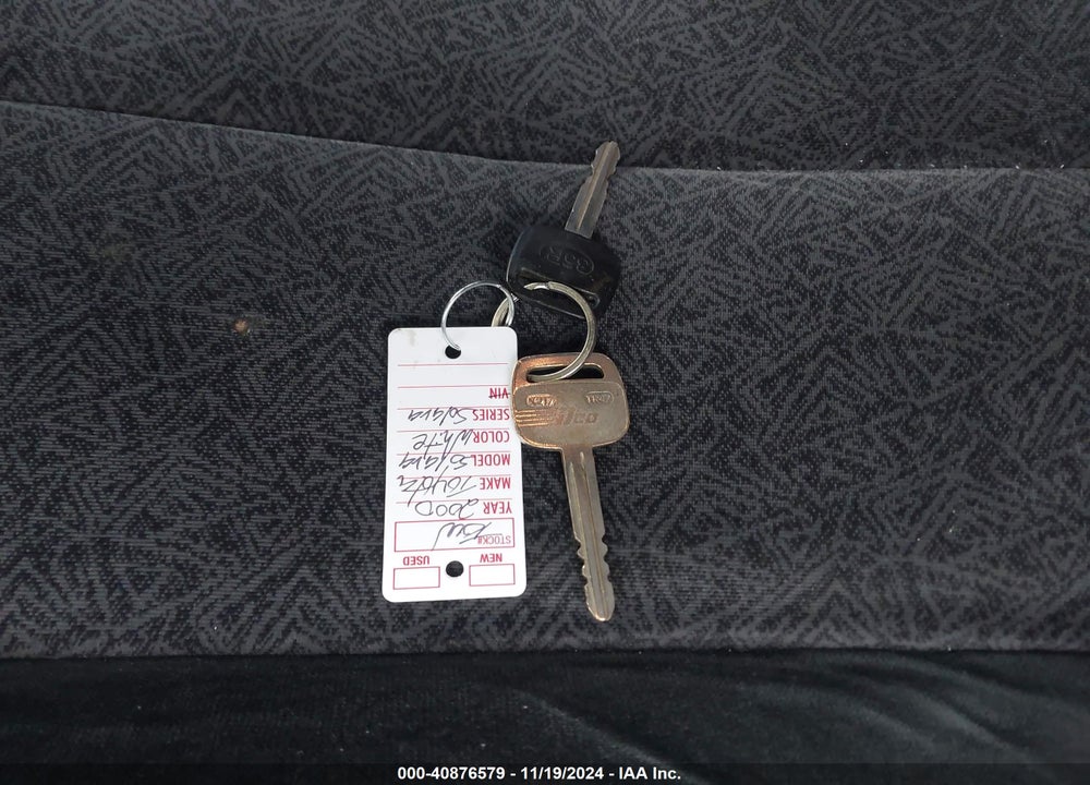 2000 TOYOTA CAMRY SOLARA SE VIN: 2T1CG22P6YC403917