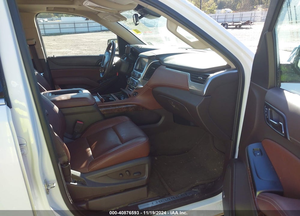 2015 CHEVROLET SUBURBAN 1500 LTZ VIN: 1GNSCKKC2FR744200