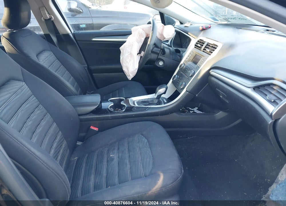 2016 FORD FUSION SE VIN: 3FA6P0H71GR321021