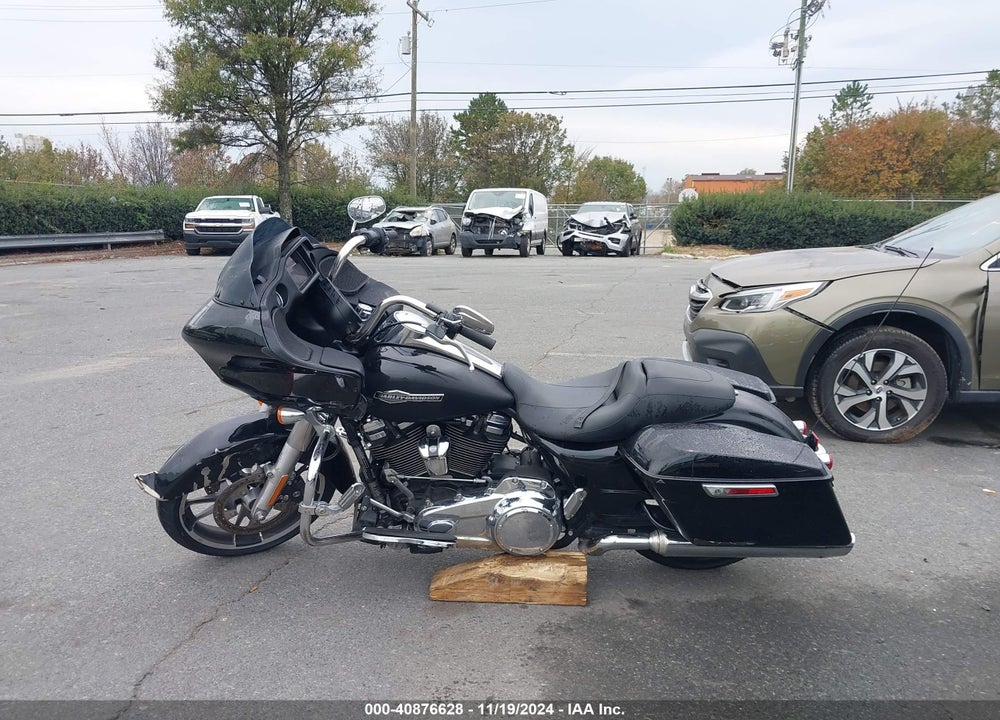 2023 HARLEY-DAVIDSON FLTRX VIN: 1HD1KHC14PB679995